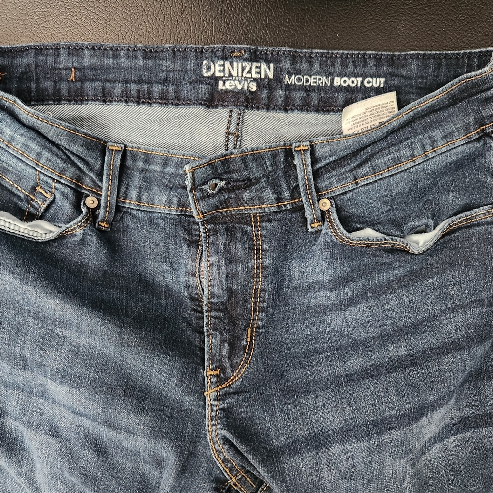 Denizen Bootcut Jeans, 8S
